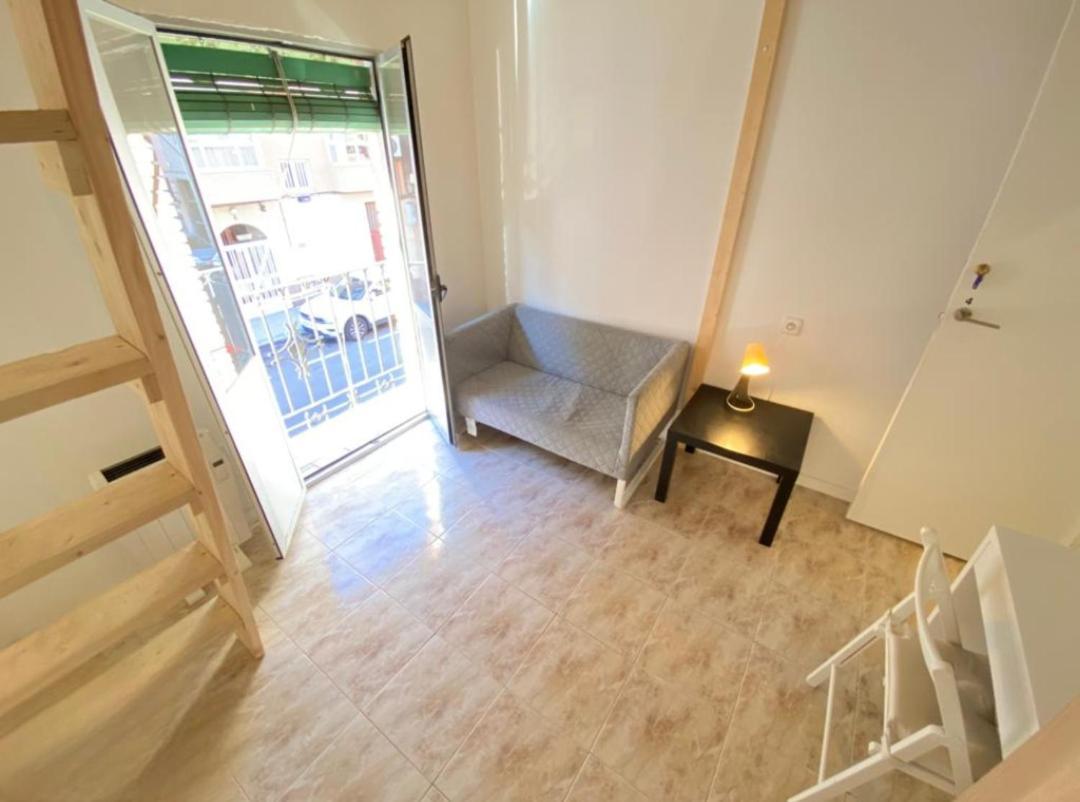 Cardenosa Habitaciones Madrid Luaran gambar